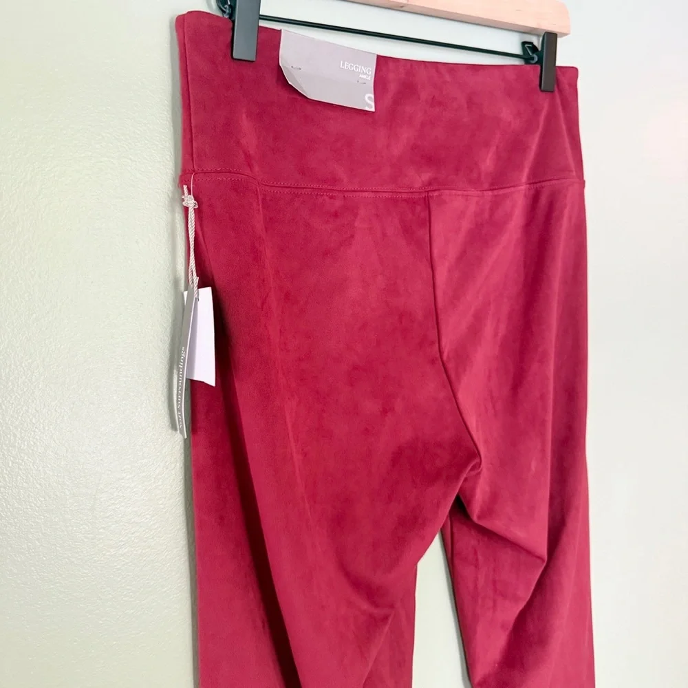 NWT Soft Surroundings Women’s Faux Suede Pull On Ankle Leggings Dark Pink Small‎